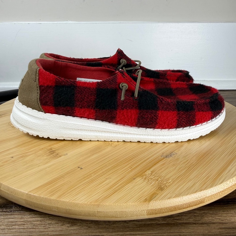 Hey Dude Wendy Loafers Youth 3 Red Black Buffalo Plaid Lumberjack Cabin Cozy